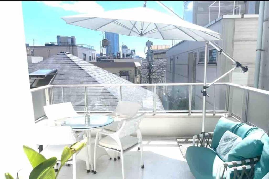 Small Villa Tokyo 渋谷まで2駅10分 青山一丁目駅徒歩3分一軒家ペット歓迎お子様歓迎駐車場あり6人までok Eksteriør billede
